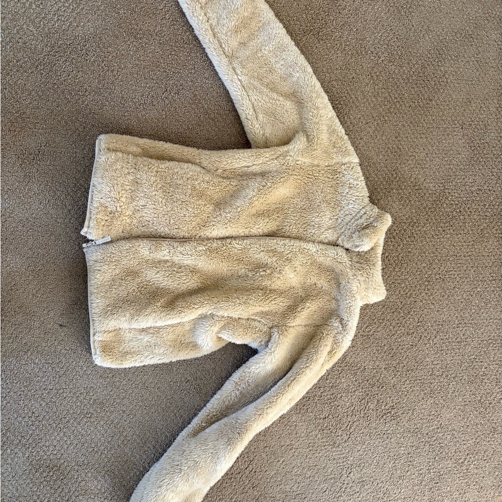 Uniqlo Beige Fleece Jacket size 13